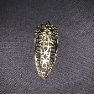 Kendra Scott pendant